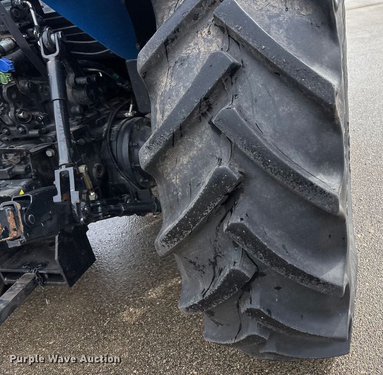 image for item DY6487 2019 New Holland T5.120 MFWD tractor
