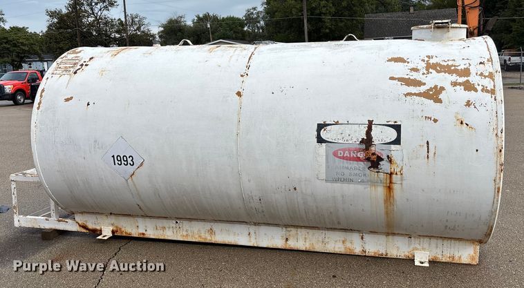 image for item DY6493 Fuel tank