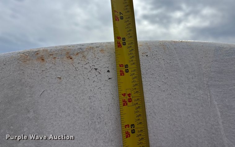 image for item DY6493 Fuel tank