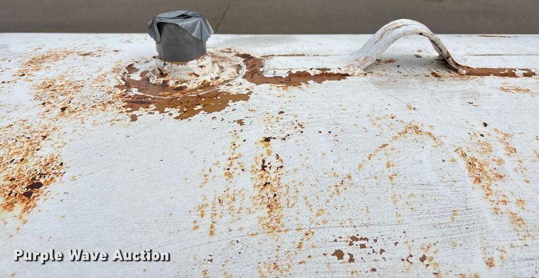 image for item DY6493 Fuel tank