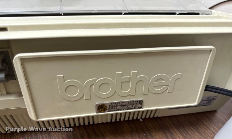 image for item DY8132 Electronics