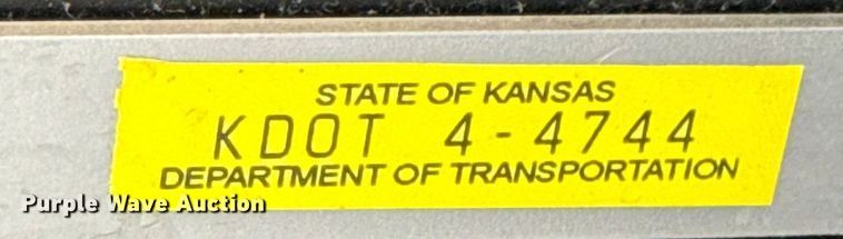 image for item DY8134 (23) monitors