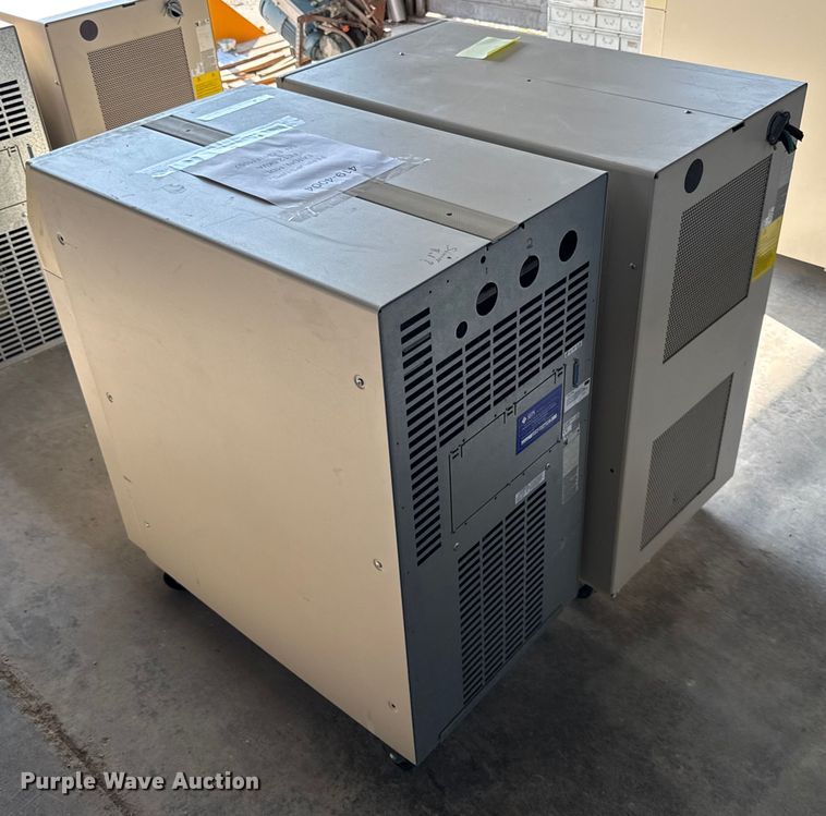 image for item DY8137 Eaton UPS