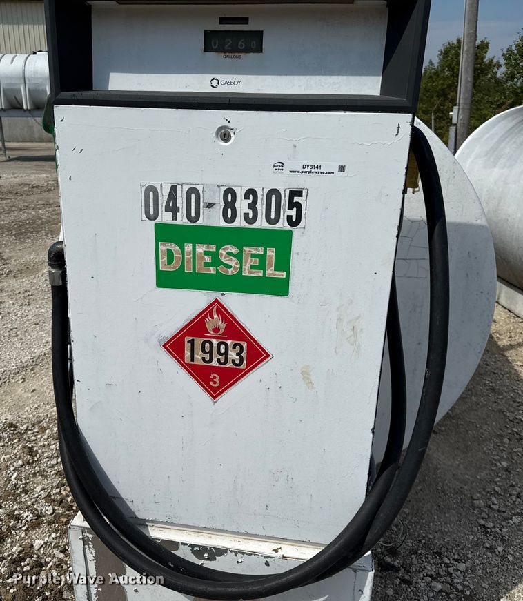 image for item DY8141 Diesel fuel tank