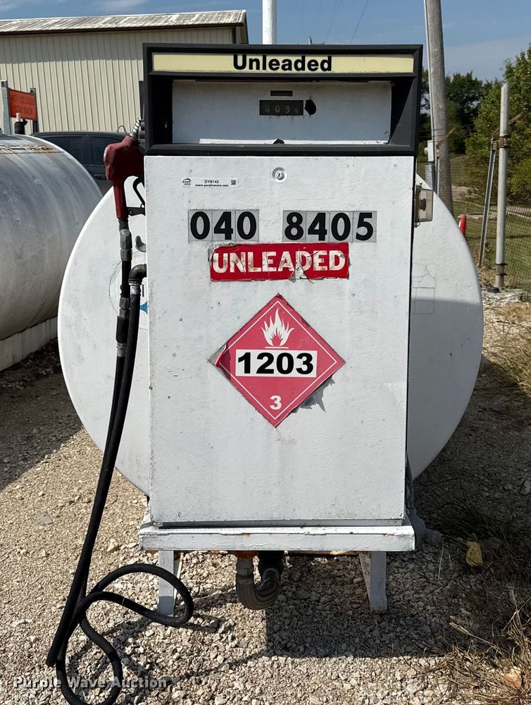 image for item DY8142 Gasoline fuel tank