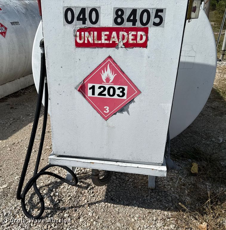 image for item DY8142 Gasoline fuel tank