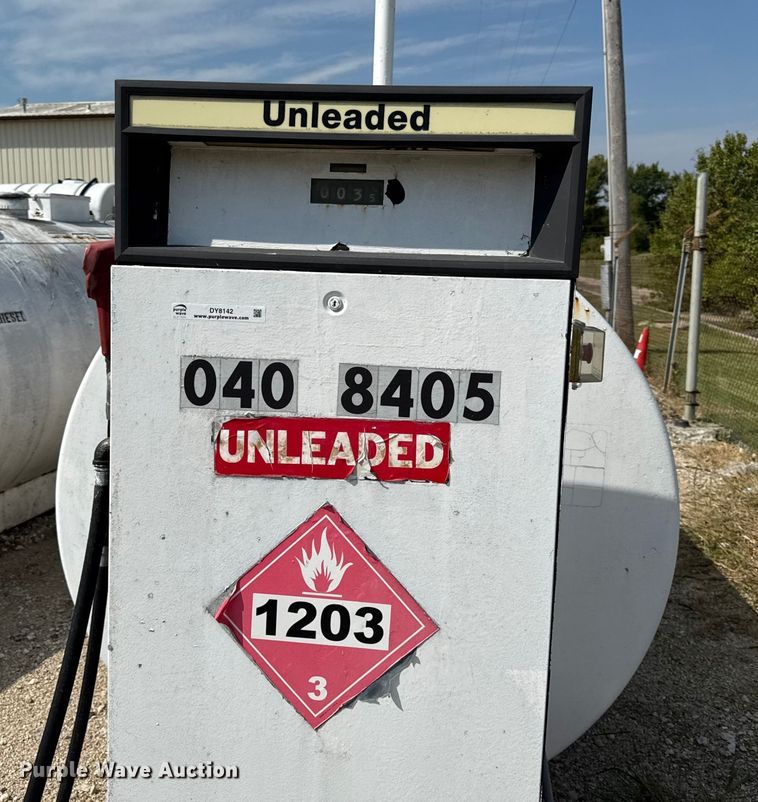 image for item DY8142 Gasoline fuel tank