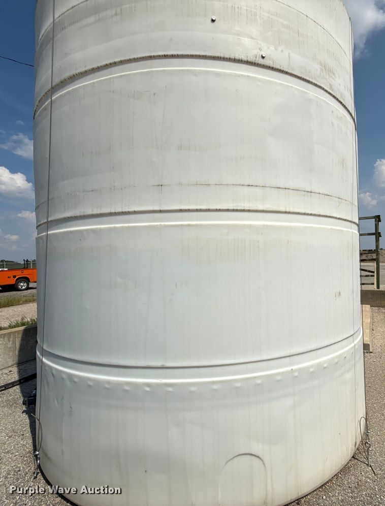 image for item DY8143 Salt brine poly storage tank