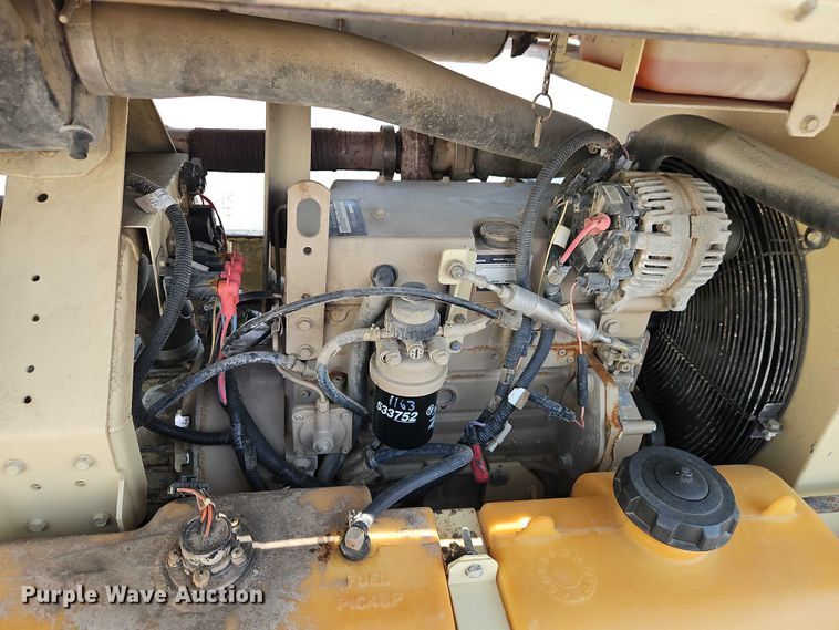 image for item DY8146 2007 Ingersoll Rand P185 air compressor