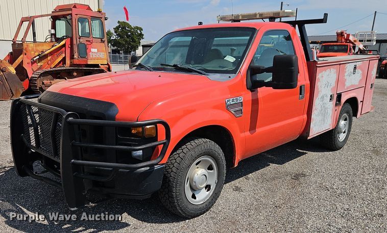 image for item DY8147 2008 Ford F250 Super Duty utility bed pickup truck