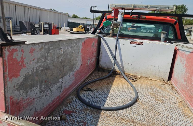 image for item DY8147 2008 Ford F250 Super Duty utility bed pickup truck