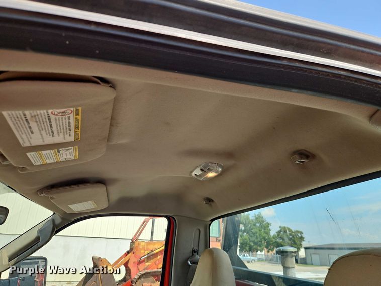 image for item DY8147 2008 Ford F250 Super Duty utility bed pickup truck