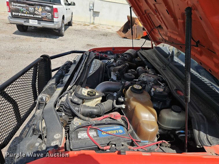 image for item DY8147 2008 Ford F250 Super Duty utility bed pickup truck