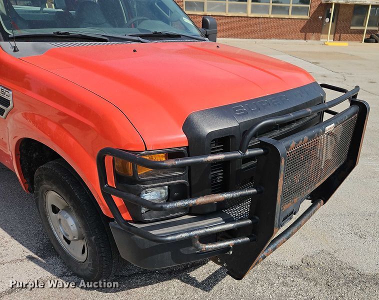 image for item DY8148 2009 Ford F250 Super Duty pickup truck
