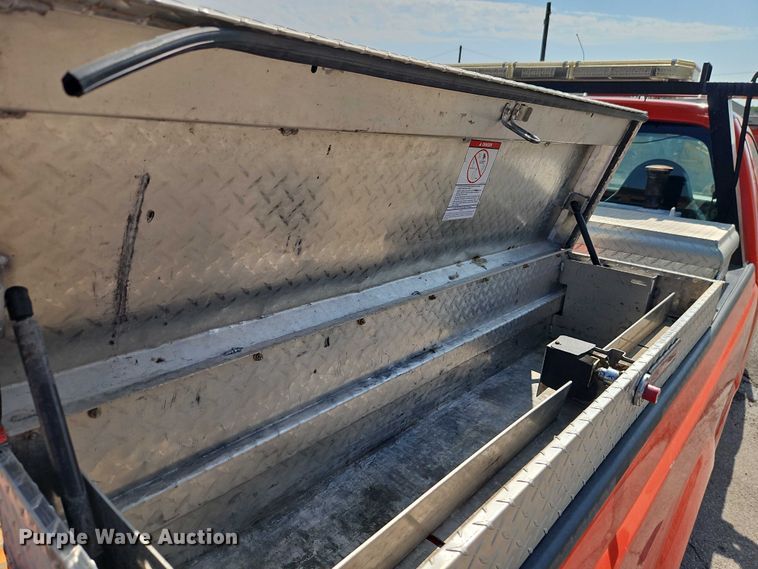 image for item DY8148 2009 Ford F250 Super Duty pickup truck