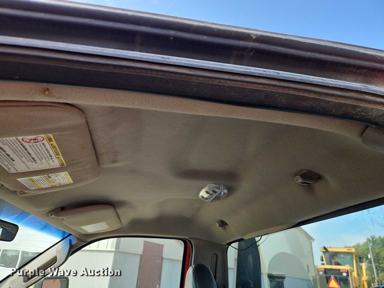 image for item DY8148 2009 Ford F250 Super Duty pickup truck