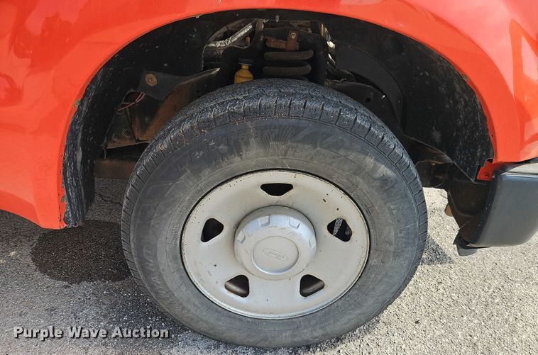 image for item DY8148 2009 Ford F250 Super Duty pickup truck