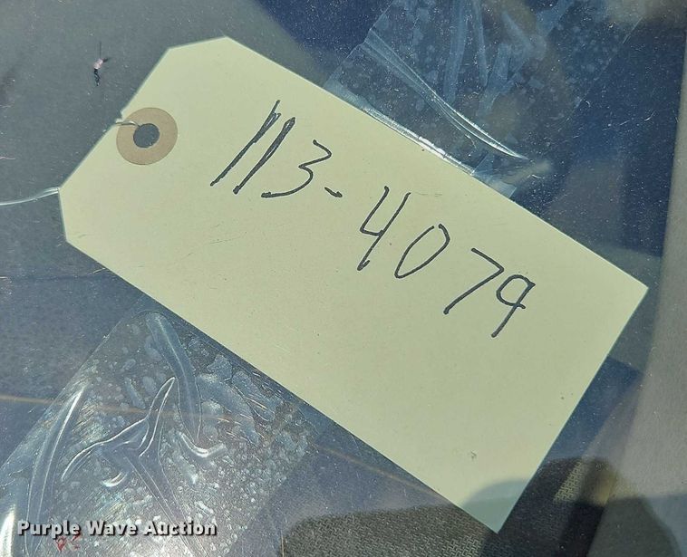 image for item DY8148 2009 Ford F250 Super Duty pickup truck