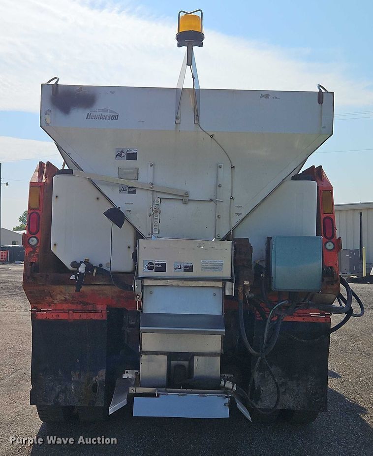 image for item DY8149 2005 International 7400 dump truck