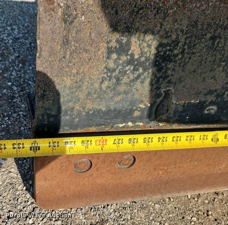 image for item DY8149 2005 International 7400 dump truck