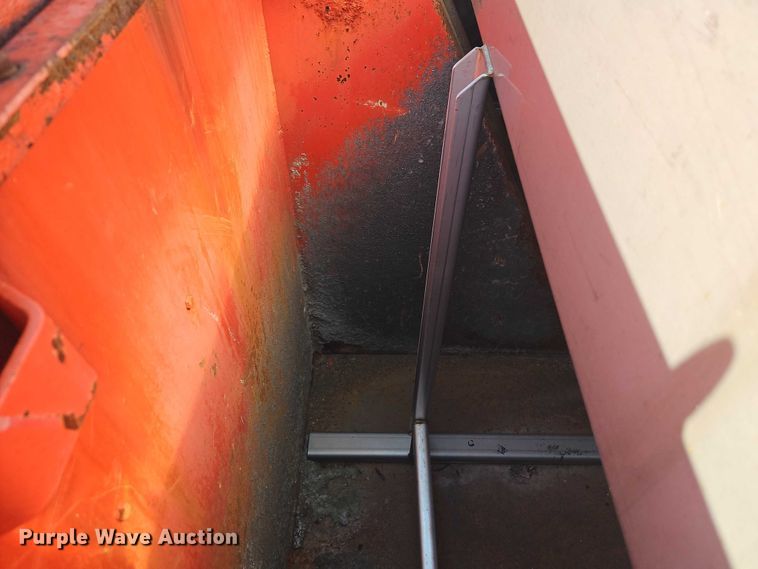 image for item DY8149 2005 International 7400 dump truck