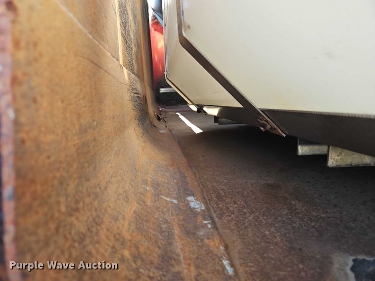 image for item DY8149 2005 International 7400 dump truck