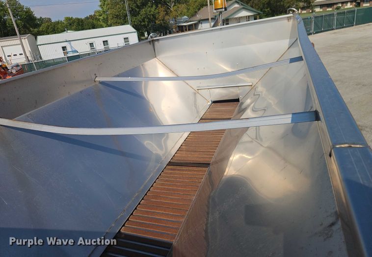 image for item DY8149 2005 International 7400 dump truck