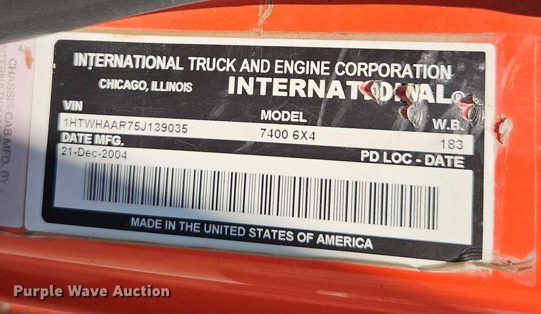 image for item DY8149 2005 International 7400 dump truck