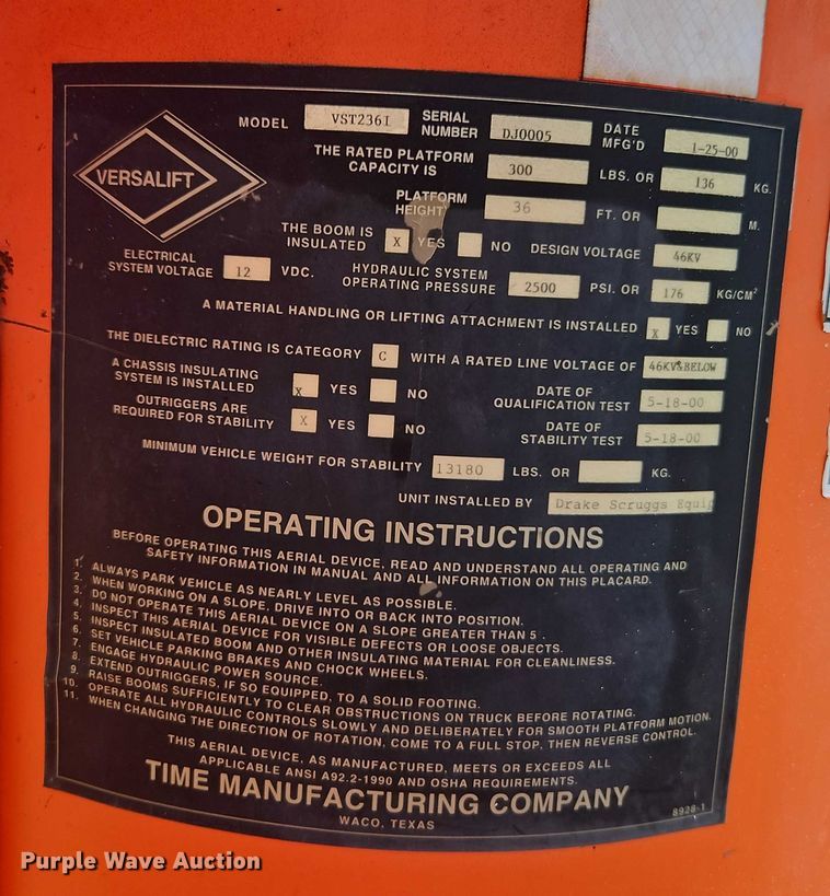 image for item DY8150 2000 Ford F550 bucket truck