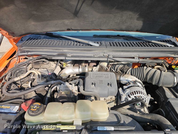 image for item DY8150 2000 Ford F550 bucket truck