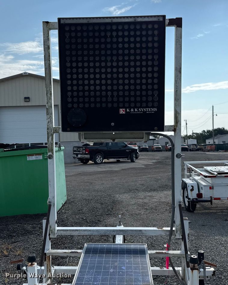 image for item DY8152 K & K Systems radar trailer