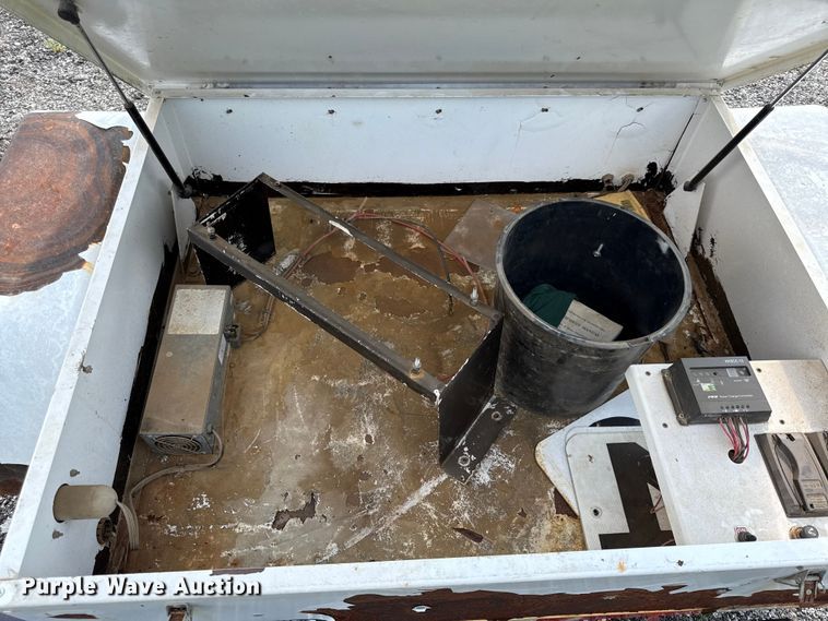 image for item DY8152 K & K Systems radar trailer