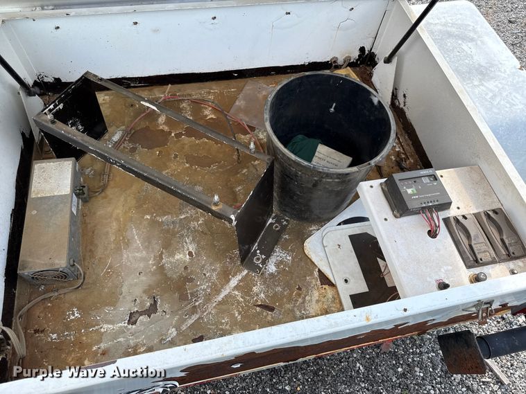 image for item DY8152 K & K Systems radar trailer