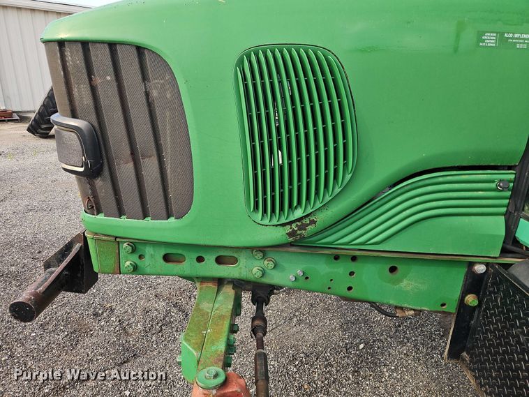 image for item DY8153 2007 John Deere 6415 tractor