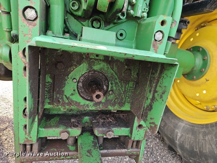 image for item DY8153 2007 John Deere 6415 tractor