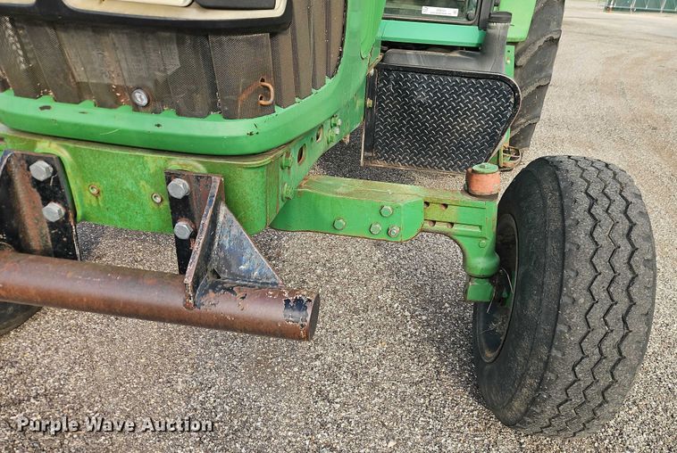 image for item DY8153 2007 John Deere 6415 tractor