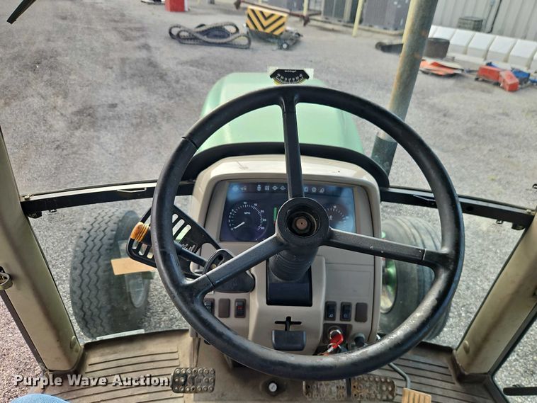 image for item DY8153 2007 John Deere 6415 tractor