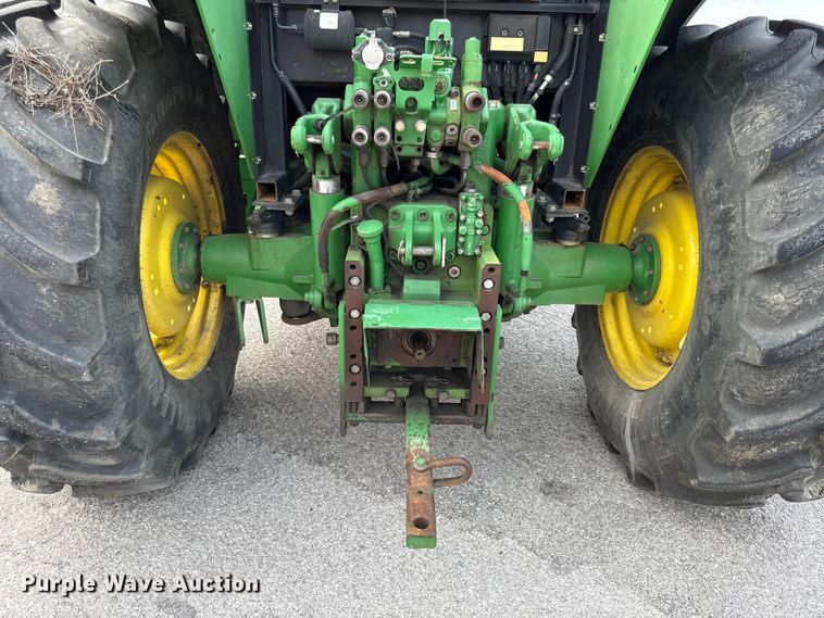 image for item DY8154 2007 John Deere 6415 tractor