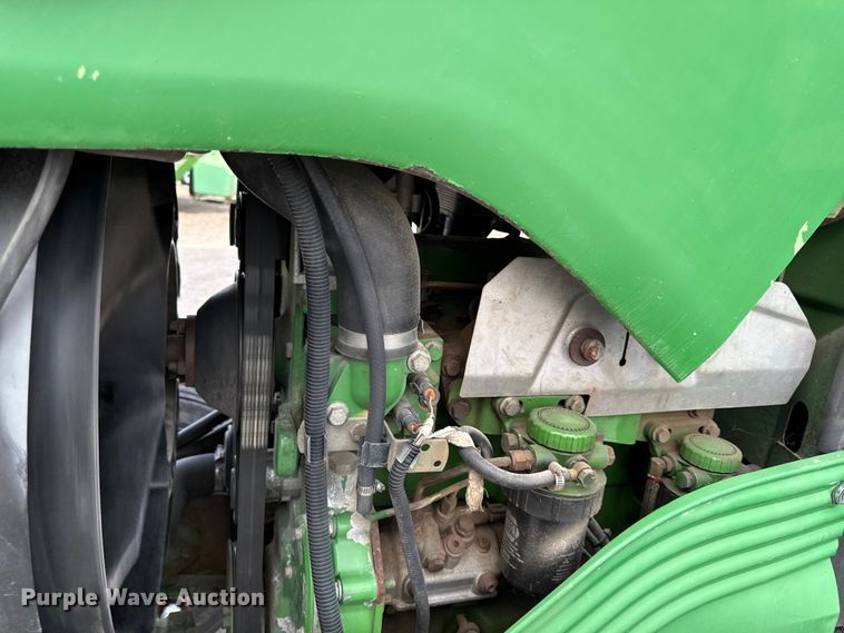 image for item DY8154 2007 John Deere 6415 tractor