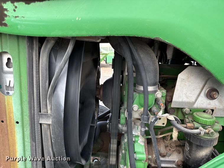 image for item DY8154 2007 John Deere 6415 tractor