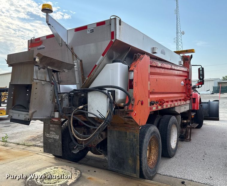 image for item DY8155 2007 International SF525 dump truck