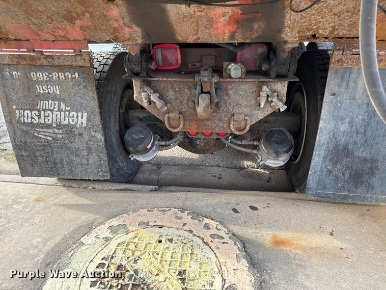 image for item DY8155 2007 International SF525 dump truck