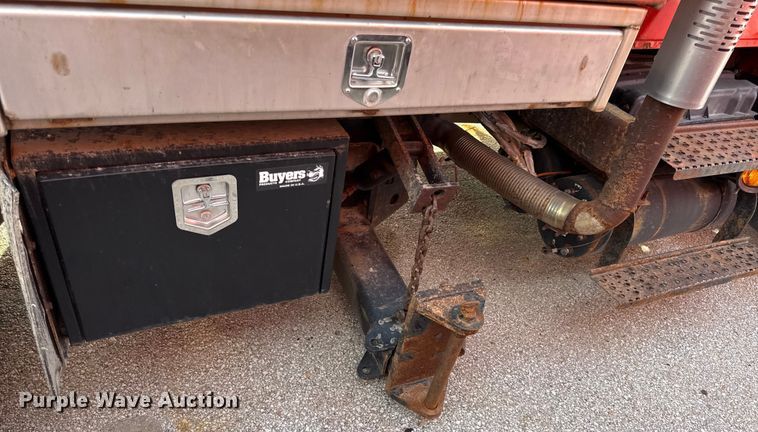 image for item DY8155 2007 International SF525 dump truck