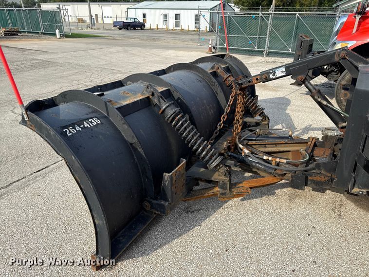 image for item DY8155 2007 International SF525 dump truck