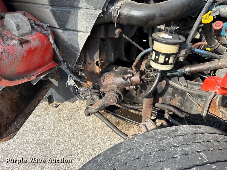 image for item DY8155 2007 International SF525 dump truck