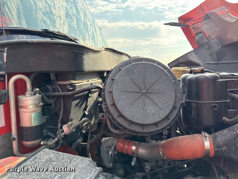 image for item DY8155 2007 International SF525 dump truck