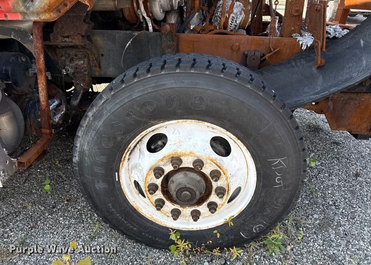 image for item DY8156 2009 Sterling LT7500 dump truck