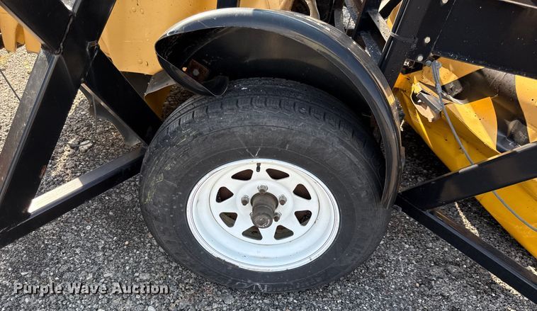 image for item DY8157 2014 Energy Absorption Systems crash attenuator trailer