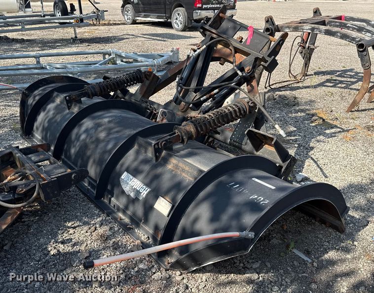 image for item DY8160 Henderson snow plow