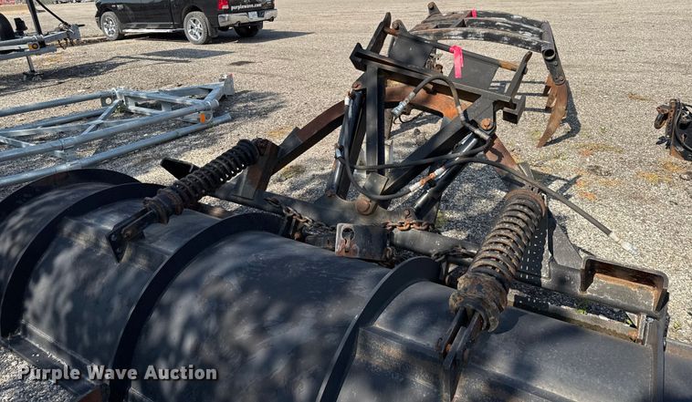 image for item DY8160 Henderson snow plow